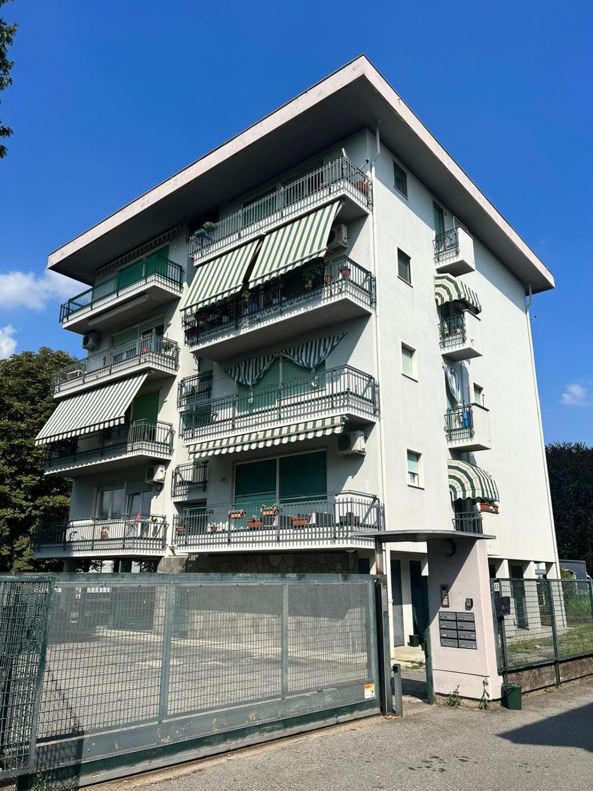 Ferienwohnung Bnbook Trilo Malpensa Cardano Al Campo Exterior foto